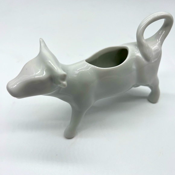 Williams Sonoma Kitchen Apilco Porcelain Cow Creamer Poshmark